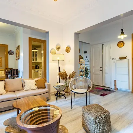 شقة Galata Gem: With Balcony Access *