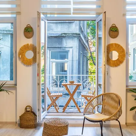 شقة Galata Gem: With Balcony Access *