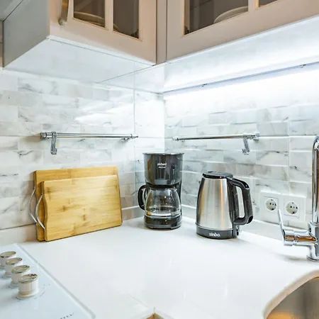 Galata Gem: With Balcony Access Apartment *